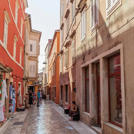 Fjaka - By Hoxilis *