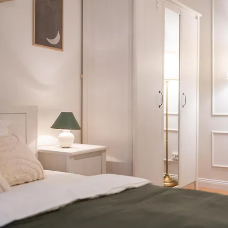 Fjaka - By Hoxilis Apartment *