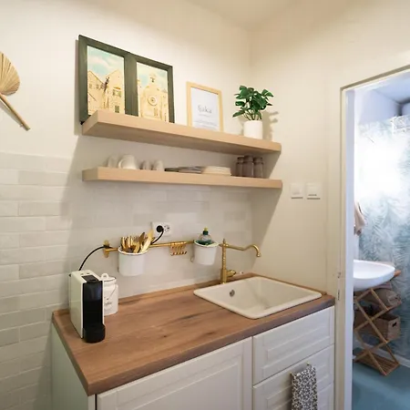 Fjaka - By Hoxilis * Zadar