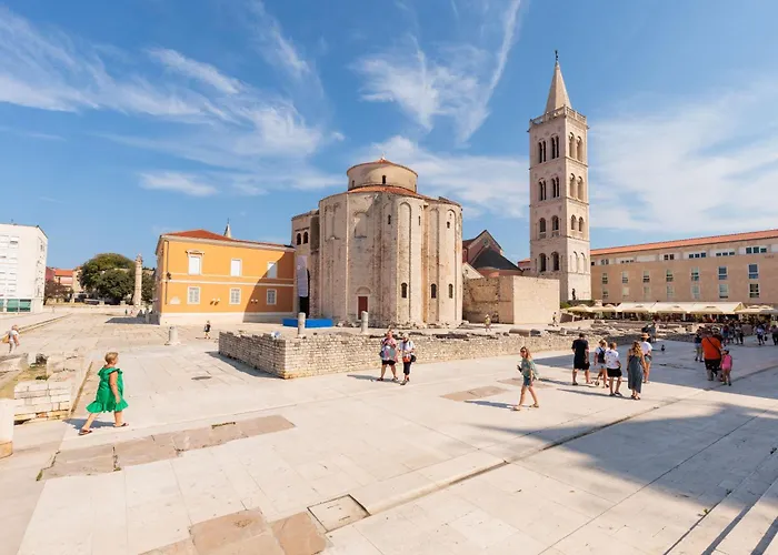 Fjaka - By Hoxilis Zadar