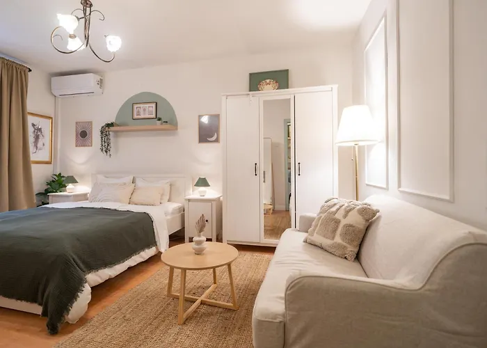 Apartman Fjaka - By Hoxilis