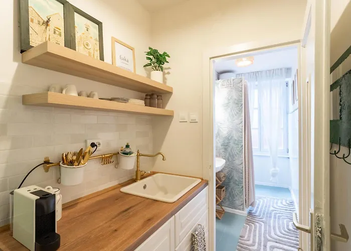 Apartment Fjaka - By Hoxilis